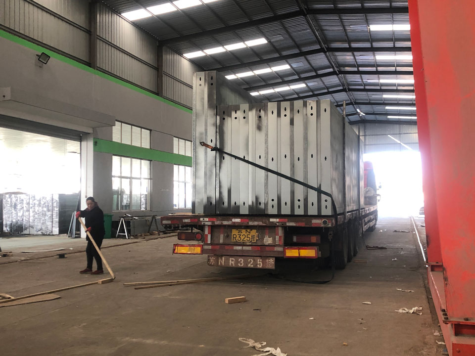 2021.11.23美城街具發(fā)往三亞第五車(chē)候車(chē)亭發(fā)貨記錄 2021.11.23美城街具發(fā)往三亞第五車(chē)候車(chē)亭發(fā)貨記錄